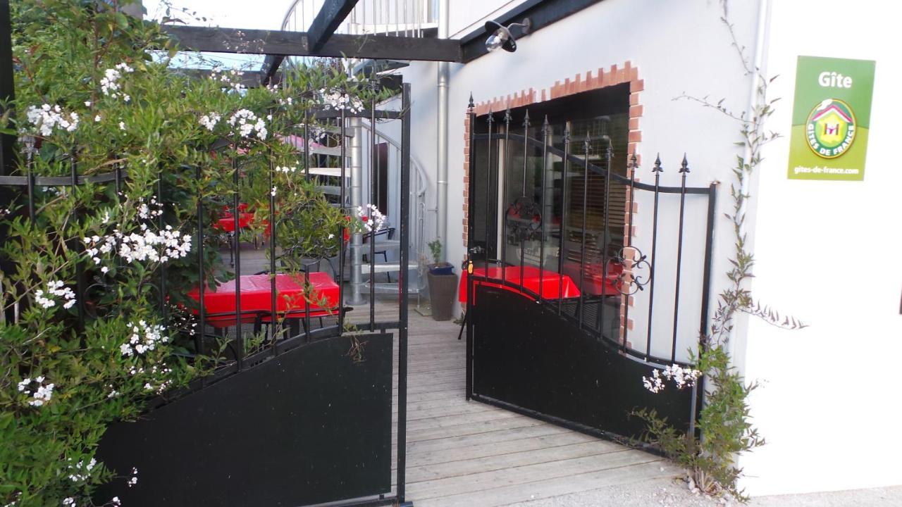 Appartements De L'Auberge Du Chemin De Fer Lanester Esterno foto