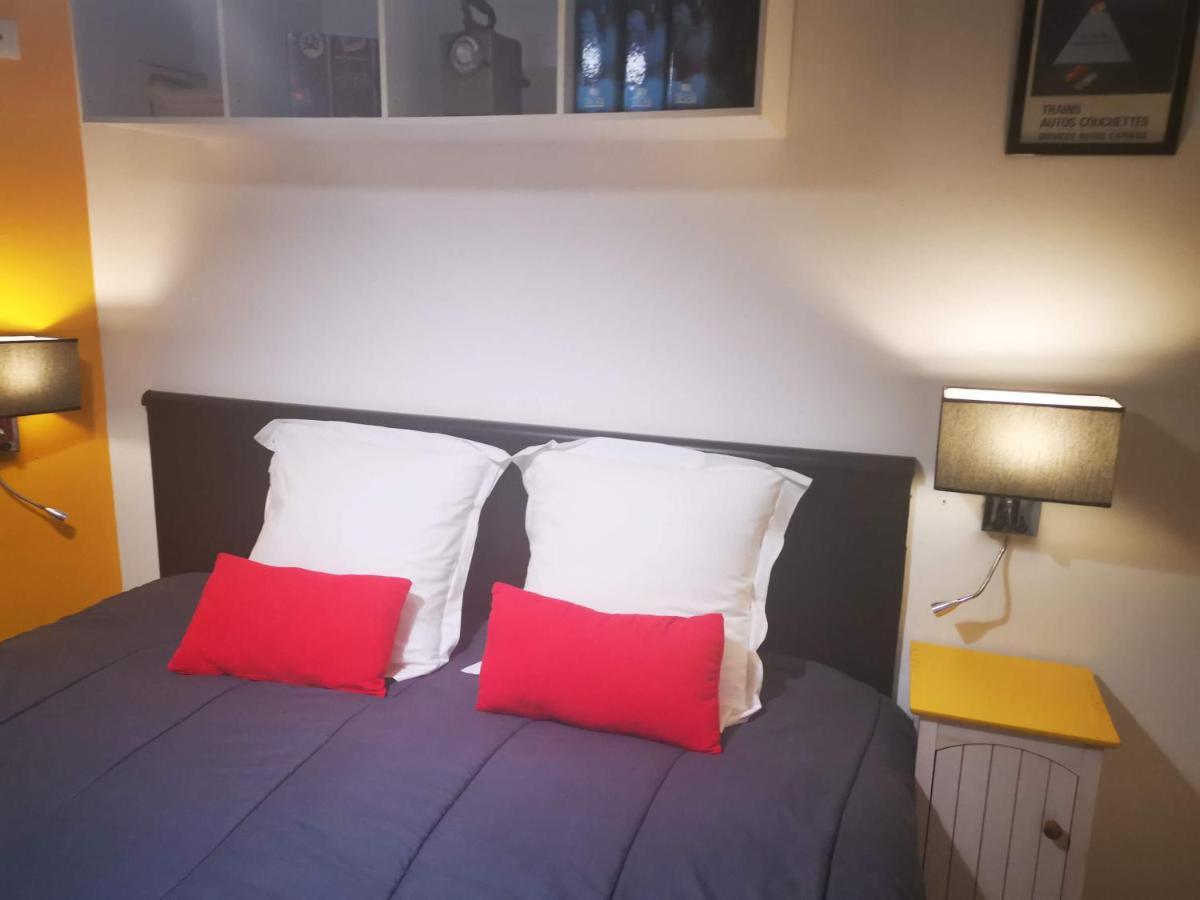 Appartements De L'Auberge Du Chemin De Fer Lanester Esterno foto