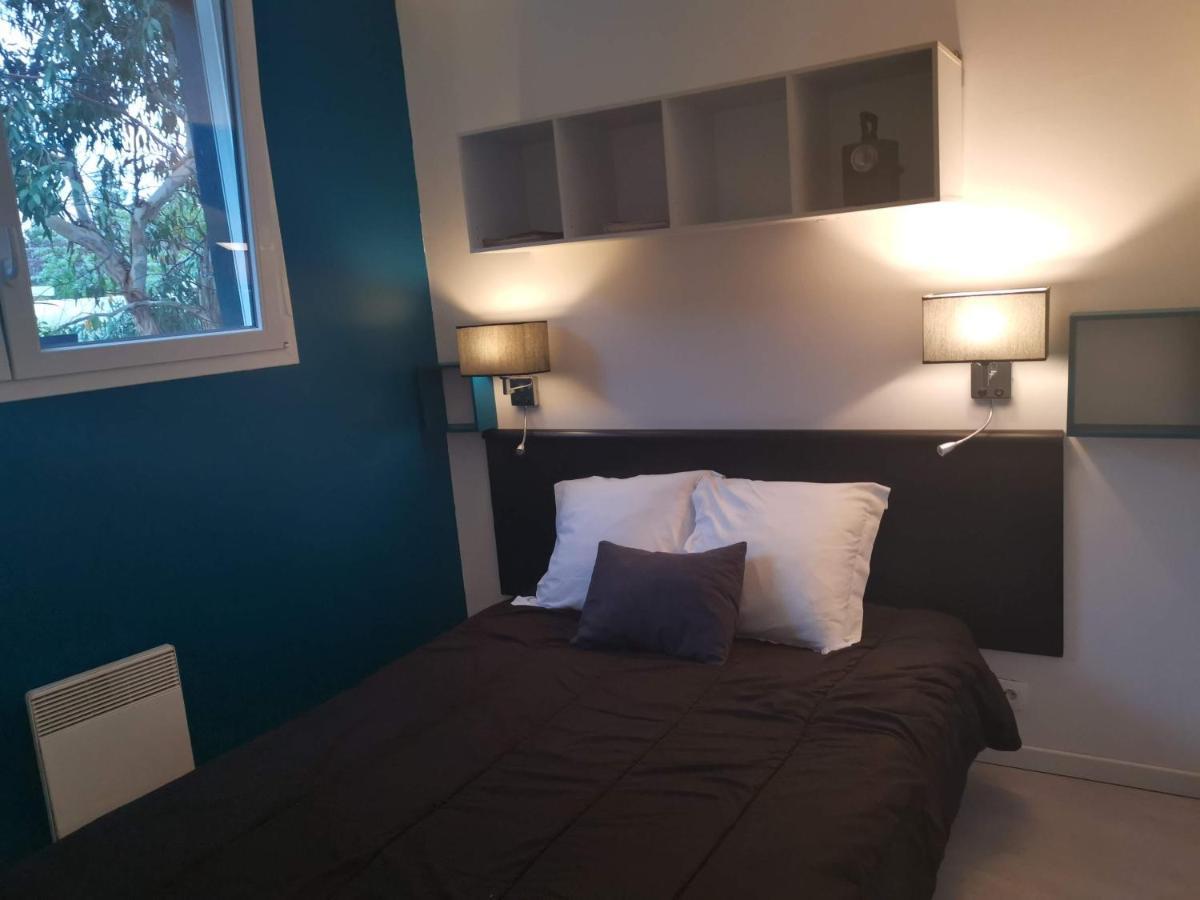 Appartements De L'Auberge Du Chemin De Fer Lanester Esterno foto