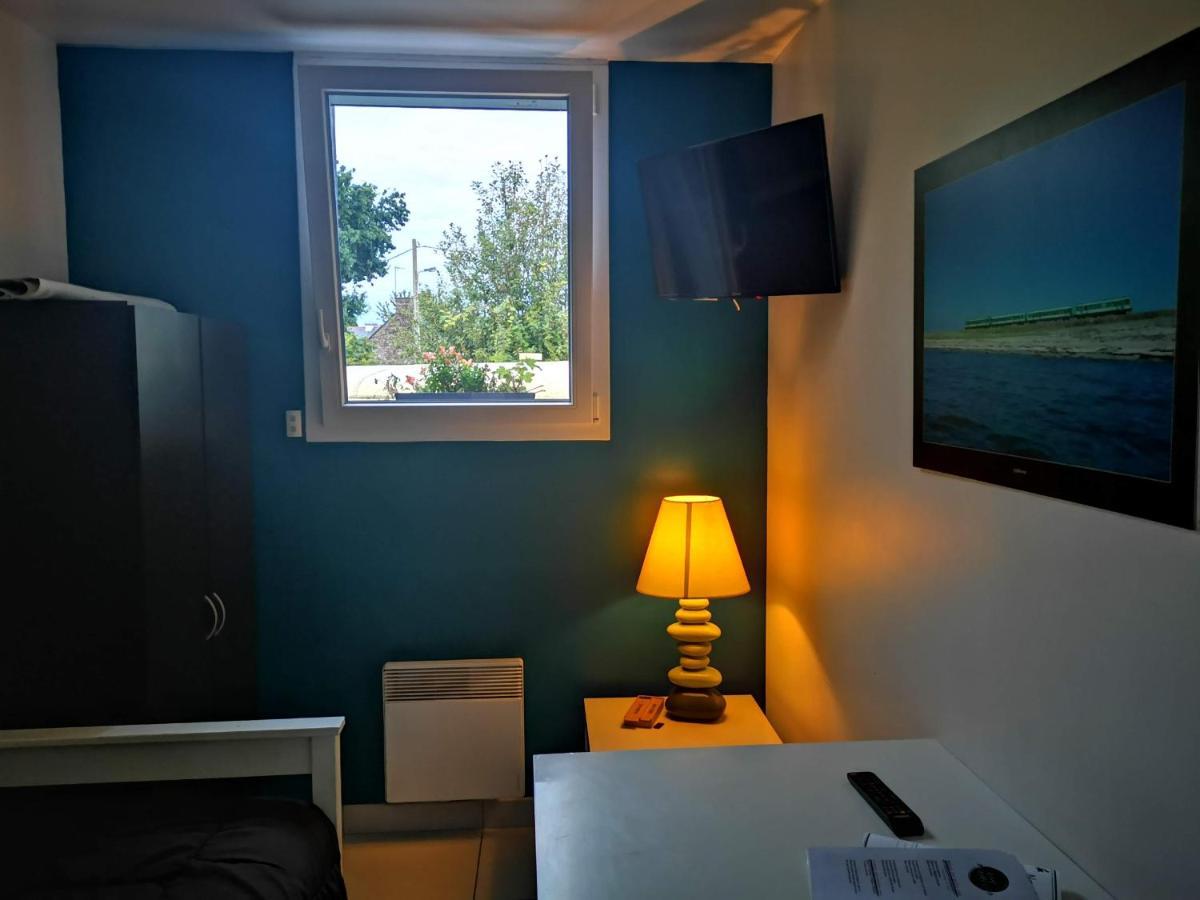 Appartements De L'Auberge Du Chemin De Fer Lanester Esterno foto