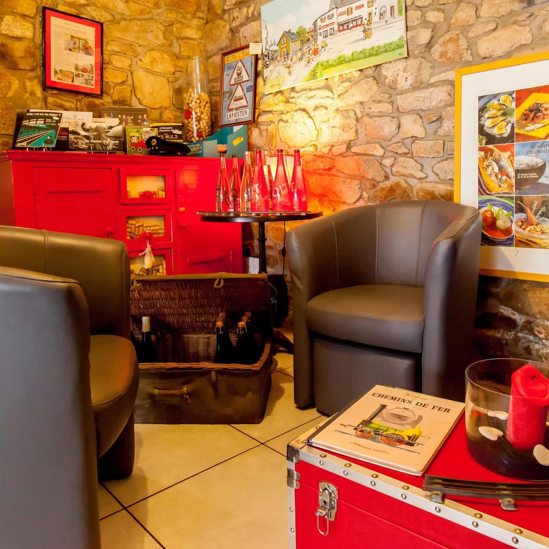Appartements De L'Auberge Du Chemin De Fer Lanester Esterno foto